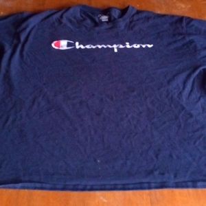 Navy Champion longsleeve